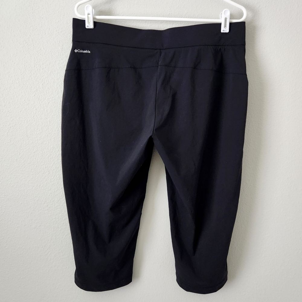 Columbia Omni-Shield Black Cropped Pull-On Pants With Hand Pockets, Size Large - Picture 4 of 15